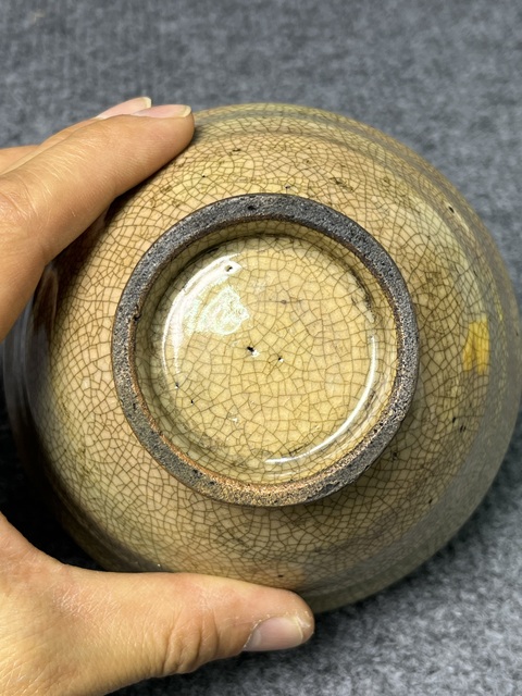 古玩陶瓷哥釉斗笠碗拍賣，當(dāng)前價(jià)格1388元