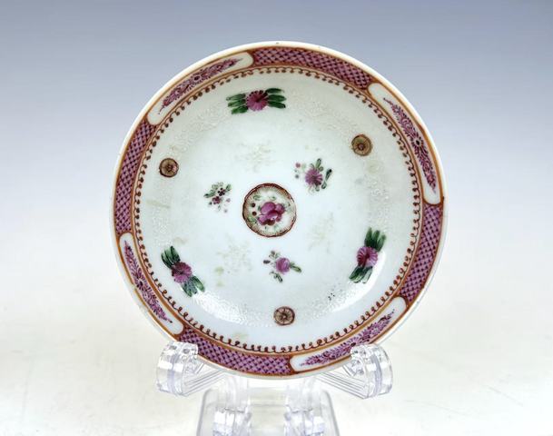 古玩陶瓷清中期·粉彩花卉杯碟拍賣，當前價格1584元