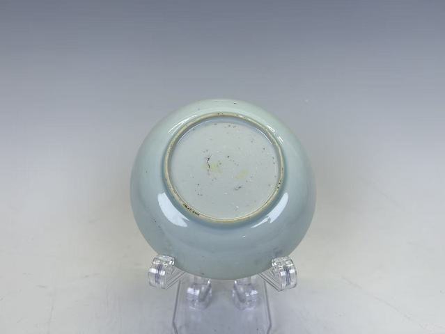 古玩陶瓷清康熙·青花洞石花卉礬紅描金杯碟真品鑒賞圖