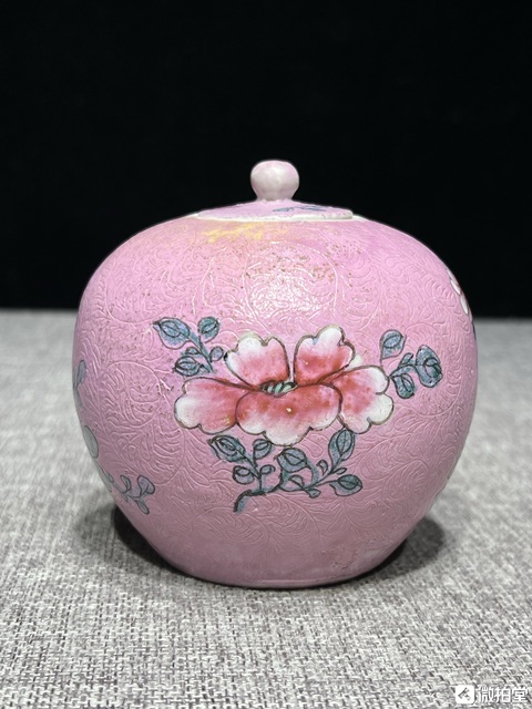 古玩陶瓷晚清壓道粉彩花卉紋西瓜罐真品鑒賞圖