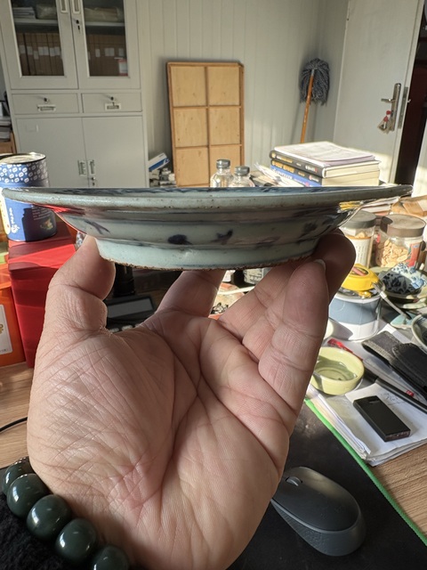 古玩陶瓷人物紋青花盤真品鑒賞圖