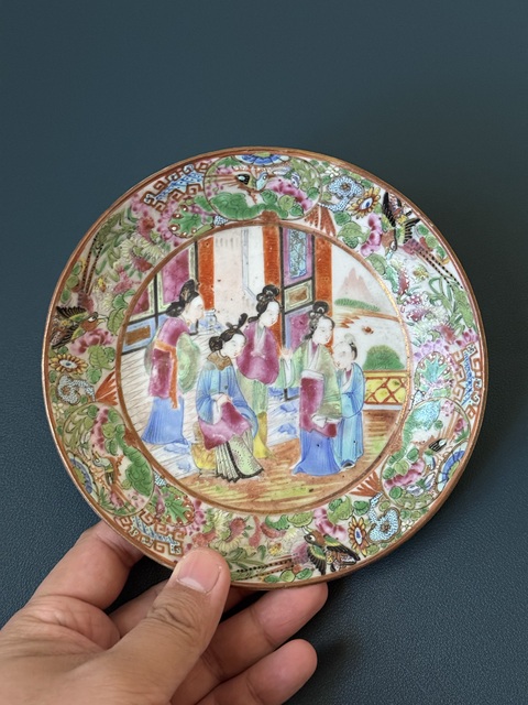 古玩陶瓷人物花鳥廣彩盤真品鑒賞圖