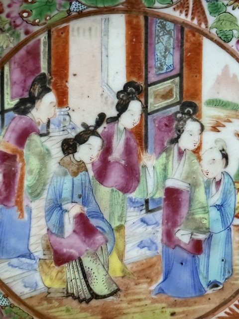 古玩陶瓷人物花鳥廣彩盤真品鑒賞圖