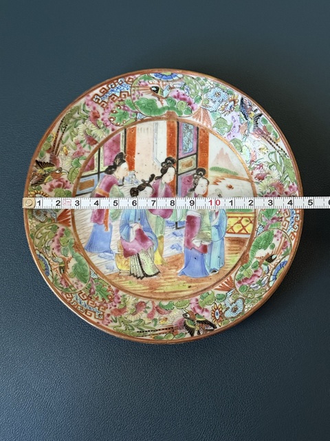 古玩陶瓷人物花鳥廣彩盤真品鑒賞圖