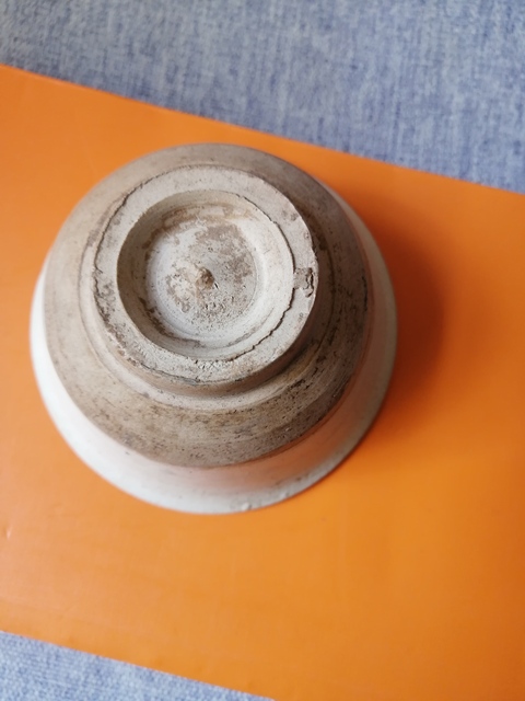 古玩陶瓷明北方窯口白釉小碗真品鑒賞圖