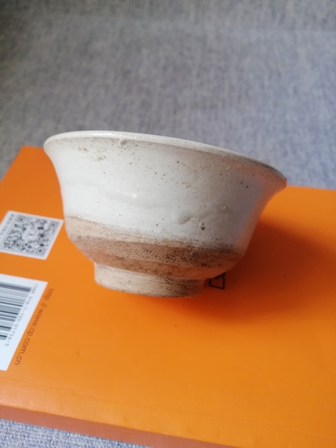 古玩陶瓷明北方窯口白釉小碗真品鑒賞圖