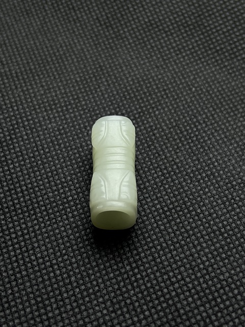 古玩玉器蟬紋玉勒真品鑒賞圖