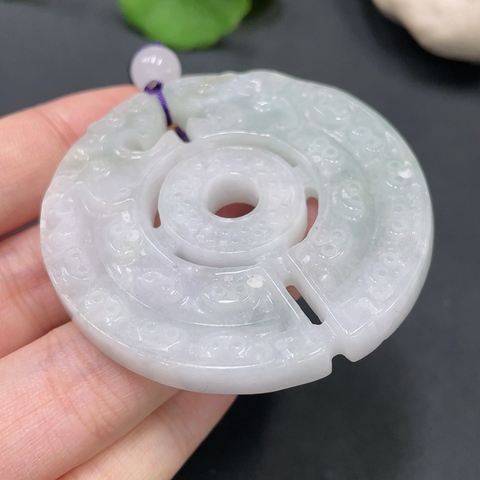 古玩玉器天然翡翠古雕玉佩(特價(jià)帶鑒定證書）拍賣，當(dāng)前價(jià)格399元