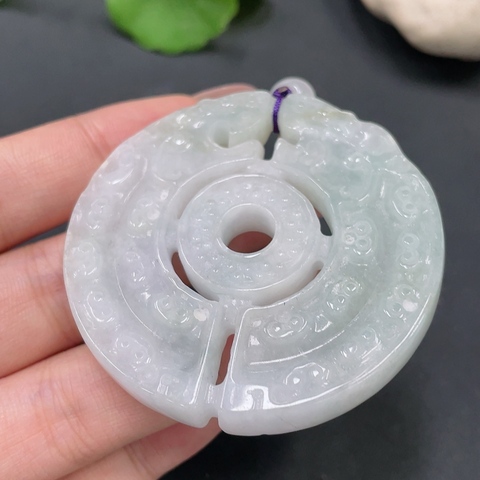 古玩玉器天然翡翠古雕玉佩(特價(jià)帶鑒定證書）拍賣，當(dāng)前價(jià)格399元