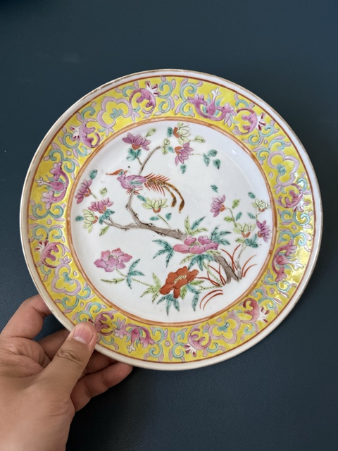 古玩陶瓷花鳥紋粉彩臥足盤真品鑒賞圖