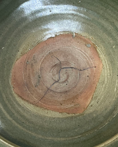 古玩陶瓷明代龍泉窯三足香爐真品鑒賞圖