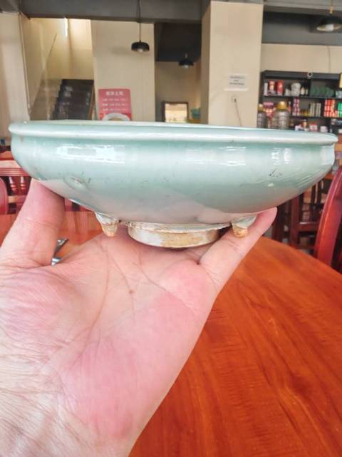 古玩陶瓷青瓷爐真品鑒賞圖