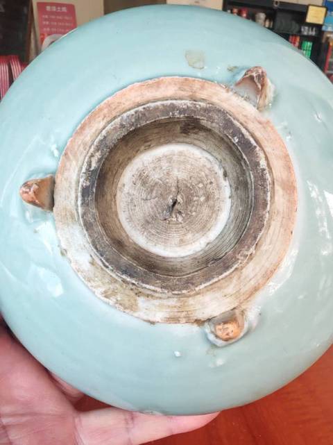 古玩陶瓷青瓷爐真品鑒賞圖