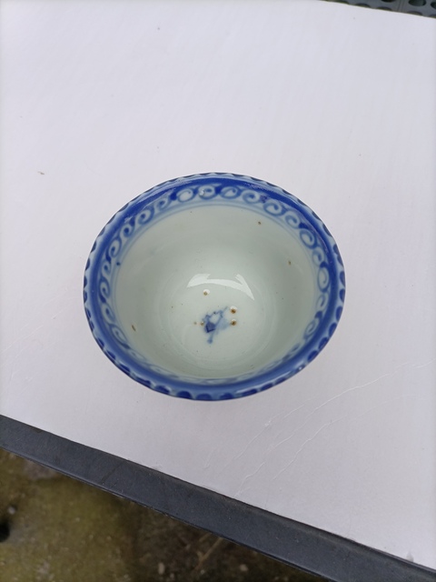 古玩陶瓷青花花卉紋杯真品鑒賞圖