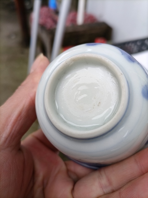 古玩陶瓷青花花卉紋杯真品鑒賞圖