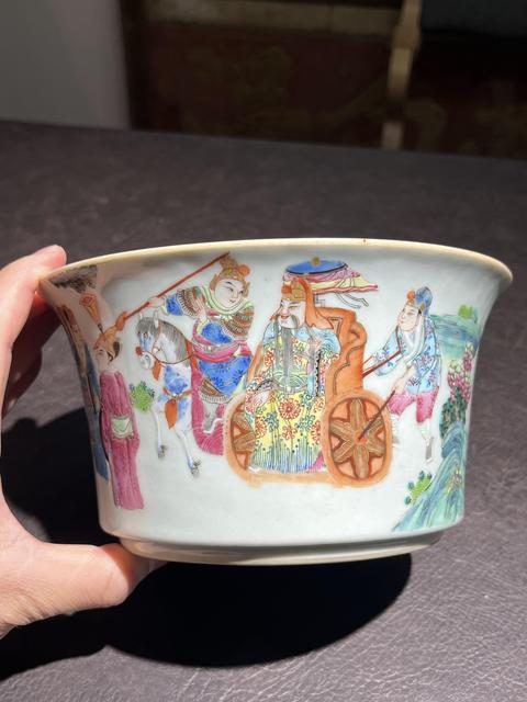 古玩陶瓷人物紋粉彩馬蹄碗真品鑒賞圖