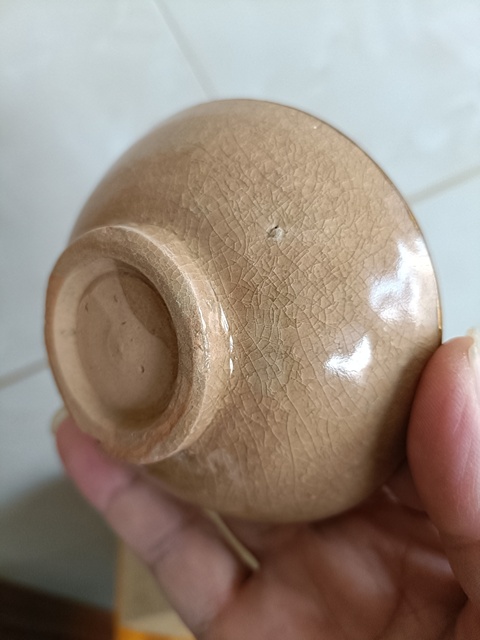 古玩陶瓷罕見宋末元初龍泉黃釉冰片紋茶盞拍賣，當前價格2980元