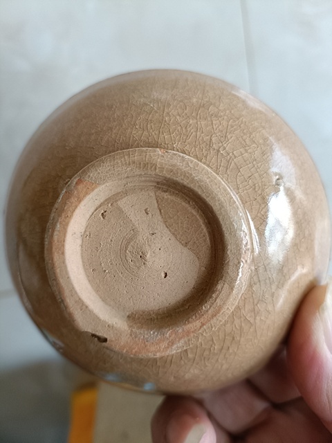 古玩陶瓷罕見宋末元初龍泉黃釉冰片紋茶盞拍賣，當前價格2980元