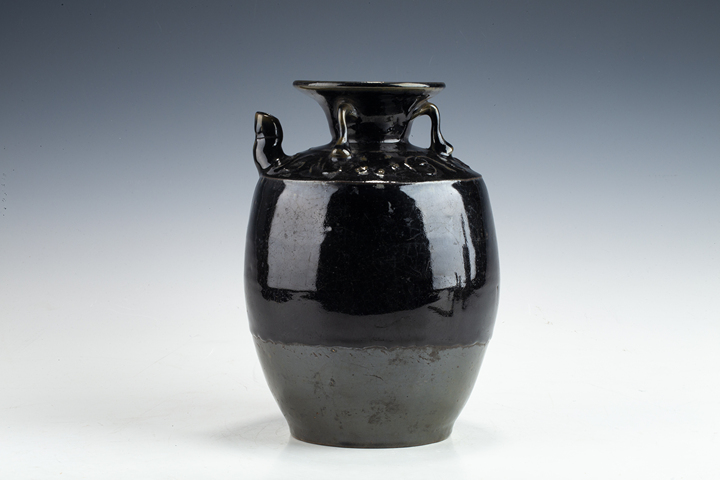 古玩陶瓷清·黑釉壺
真品鑒賞圖