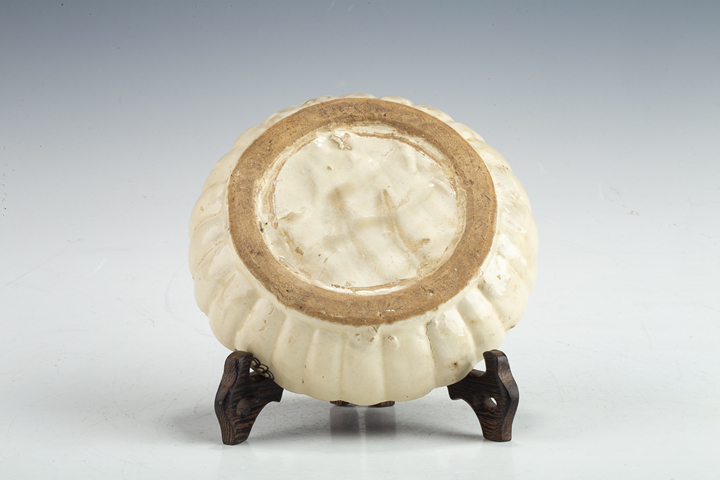 古玩陶瓷清·白釉褐彩南瓜真品鑒賞圖