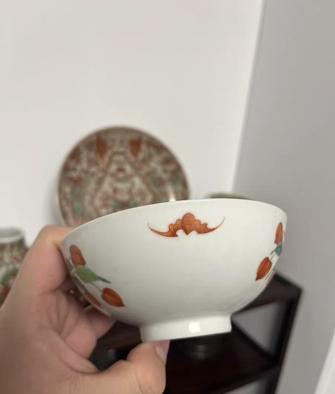 古玩陶瓷粉彩花卉紋茶圓真品鑒賞圖