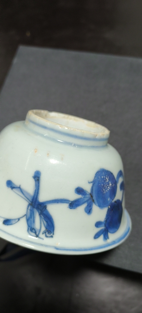 古玩陶瓷花鳥紋青花小碗真品鑒賞圖