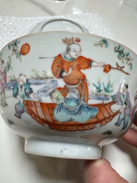 古玩陶瓷粉彩人物紋碗真品鑒賞圖