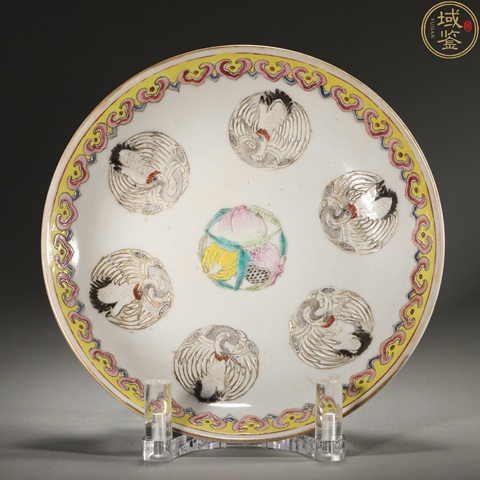 古玩陶瓷粉彩團(tuán)鳳紋臥盤真品鑒賞圖