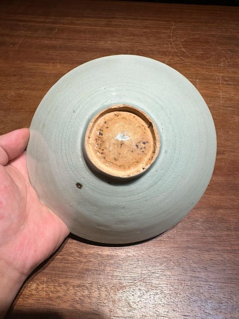 古玩陶瓷宋代刻花蓖紋影青碗真品鑒賞圖