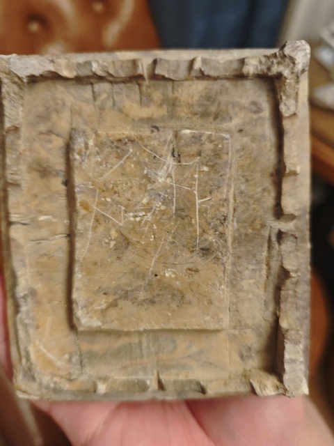 古玩玉器青田石底座真品鑒賞圖