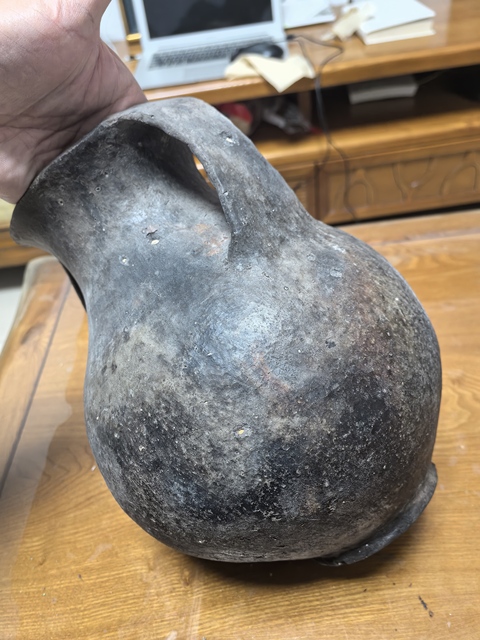 古玩陶瓷雙耳陶罐真品鑒賞圖