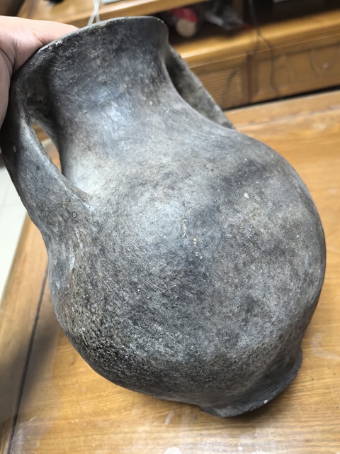 古玩陶瓷雙耳陶罐真品鑒賞圖