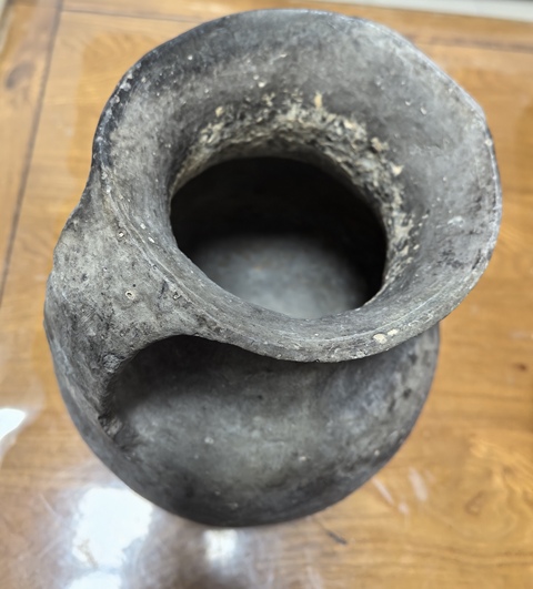 古玩陶瓷雙耳陶罐真品鑒賞圖