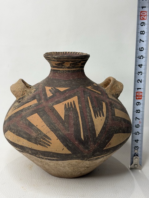 古玩陶瓷文化期·彩繪雙耳壺真品鑒賞圖