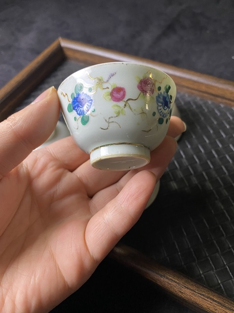 古玩陶瓷民國花卉紋杯拍賣，當(dāng)前價格688元