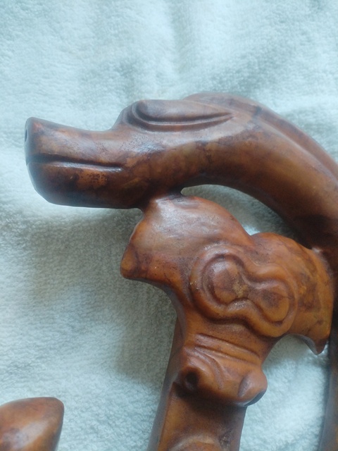 古玩玉器做舊仿“紅山文化”c形龍真品鑒賞圖