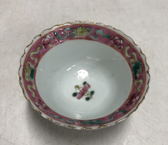 古玩陶瓷民國·粉彩鳳凰牡丹紋花口杯拍賣，當前價格1699元