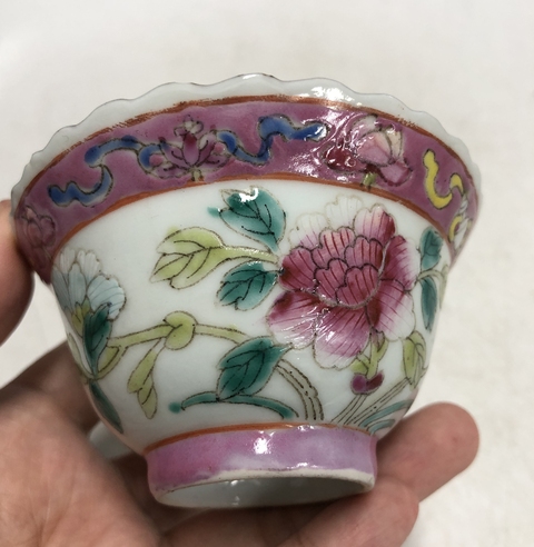 古玩陶瓷民國·粉彩鳳凰牡丹紋花口杯拍賣，當前價格1699元