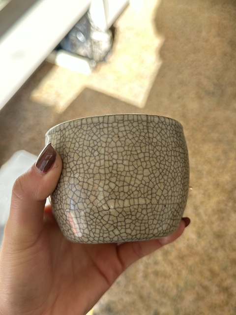 古玩陶瓷哥釉小缸真品鑒賞圖