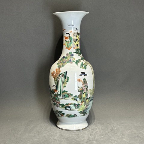 古玩陶瓷五彩人物故事紋撇口瓶真品鑒賞圖