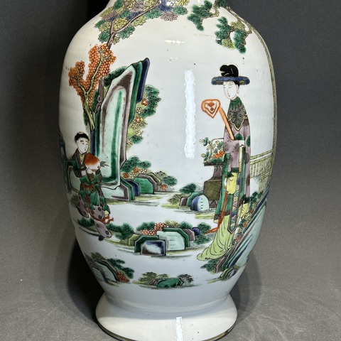 古玩陶瓷五彩人物故事紋撇口瓶真品鑒賞圖