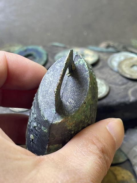 古玩銅器漢代·滿工鈴鐺??真品鑒賞圖