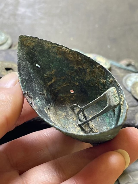 古玩銅器漢代·滿工鈴鐺真品鑒賞圖