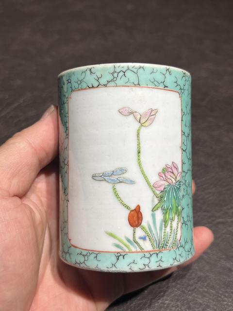 古玩陶瓷粉彩花卉詩文筆筒真品鑒賞圖
