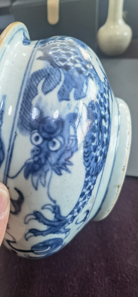 古玩陶瓷青花雙龍戲珠紋爐真品鑒賞圖