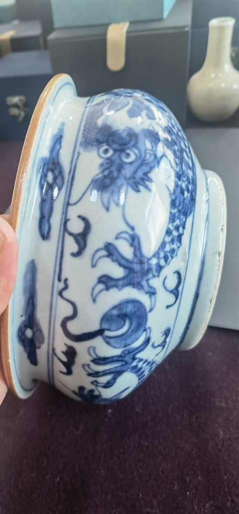 古玩陶瓷青花雙龍戲珠紋爐真品鑒賞圖