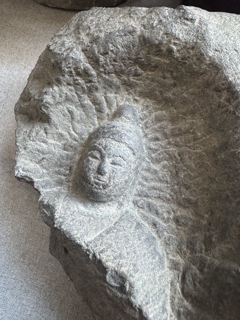 古玩雜項青石佛龕真品鑒賞圖