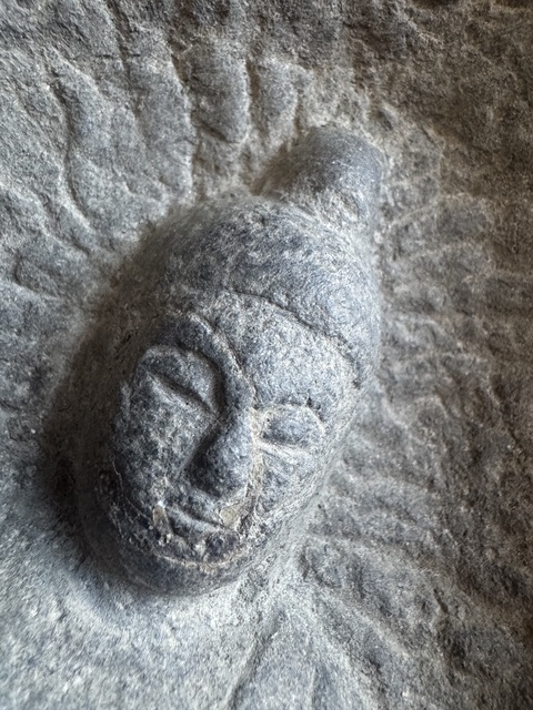 古玩雜項青石佛龕真品鑒賞圖