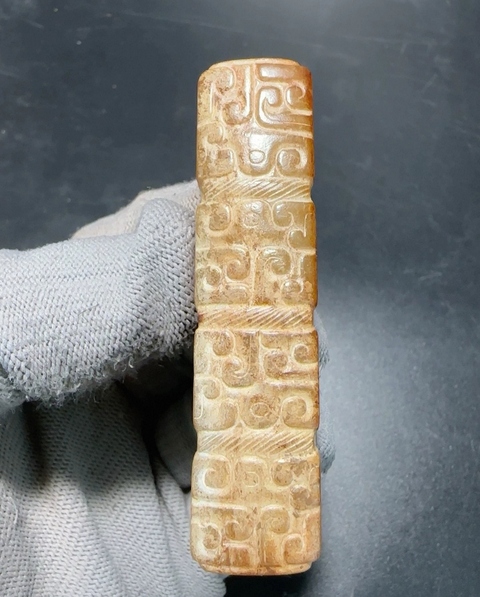 古玩玉器仿古做舊玉勒子真品鑒賞圖