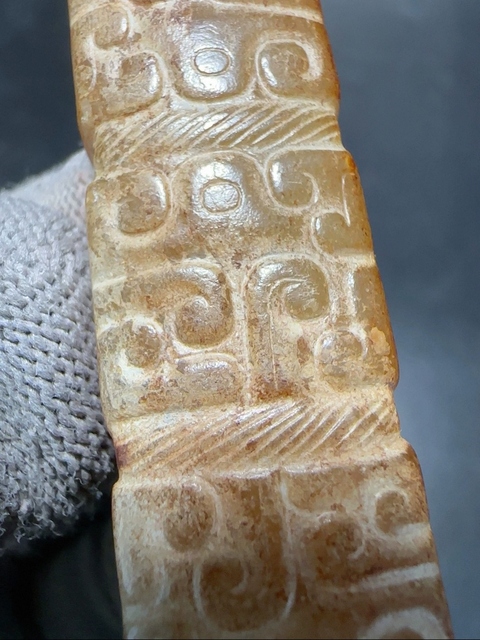 古玩玉器仿古做舊玉勒子真品鑒賞圖